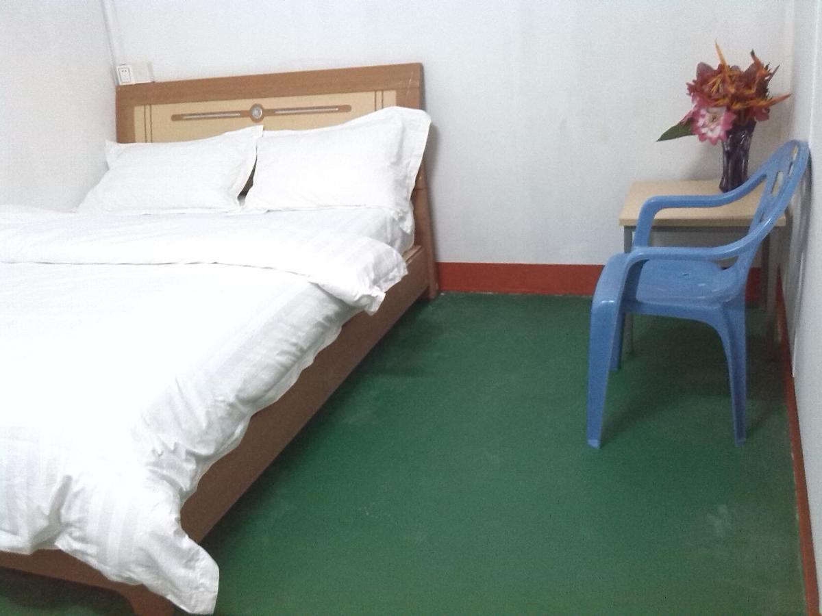 Airlines Business Hotel Port Vila Zimmer foto